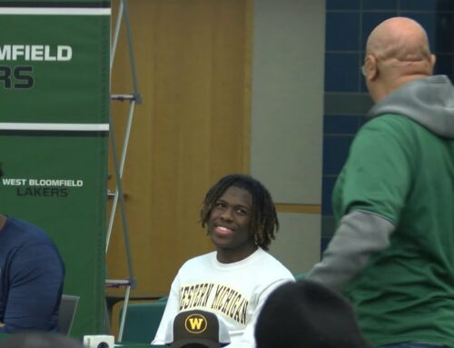 Lorenzo Williams Signs National Letter of Intent with the Western Michigan University